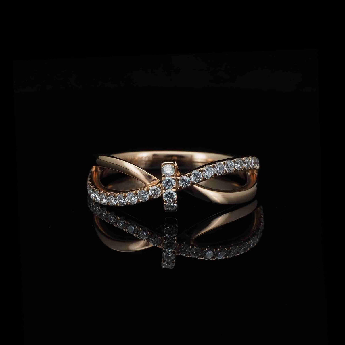 18K Gold Bow Tie Lab Grown Diamond Ring