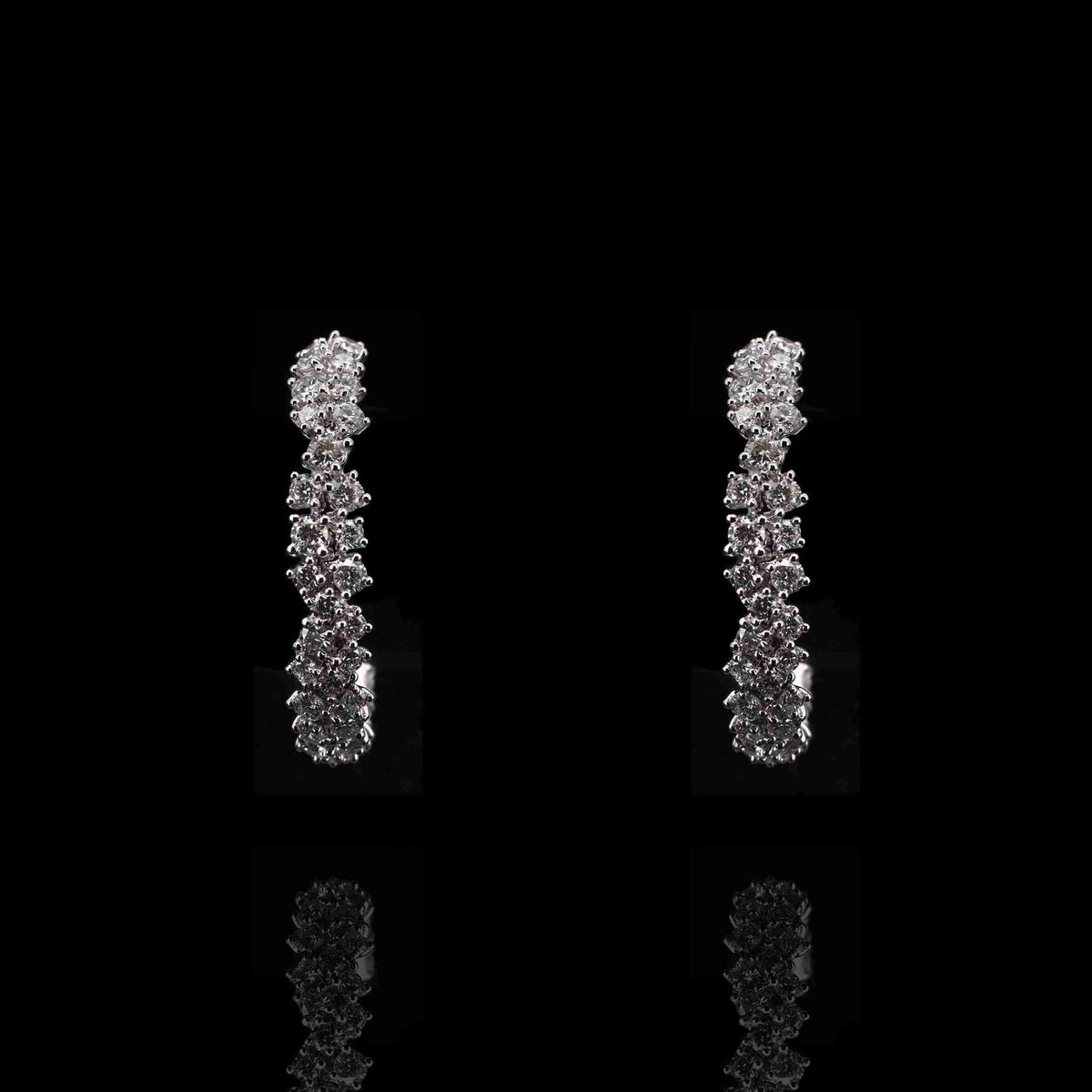 18K White Gold Round Lab Grown Diamond Earrings