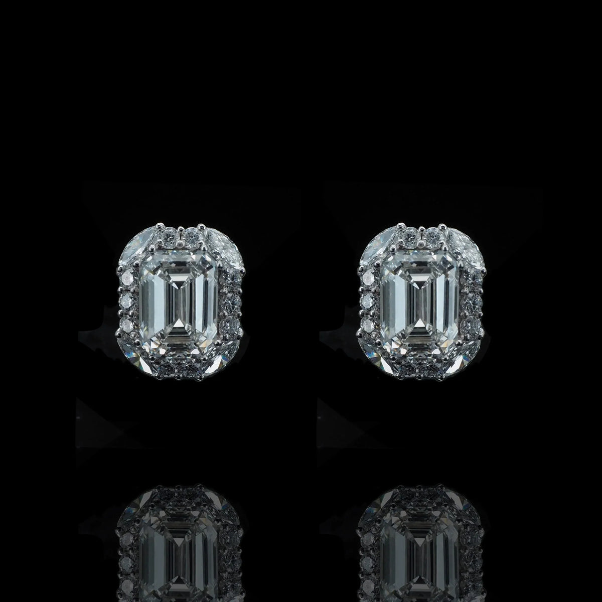 18K White Gold Lab Grown Emerald Cut Diamond Earrings