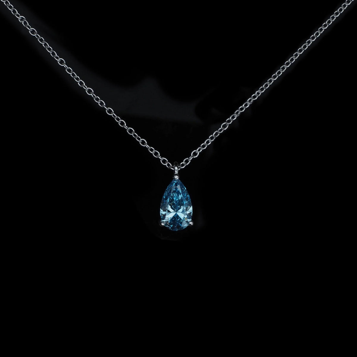 Pear-shaped Lab-Grown Diamond Pendant