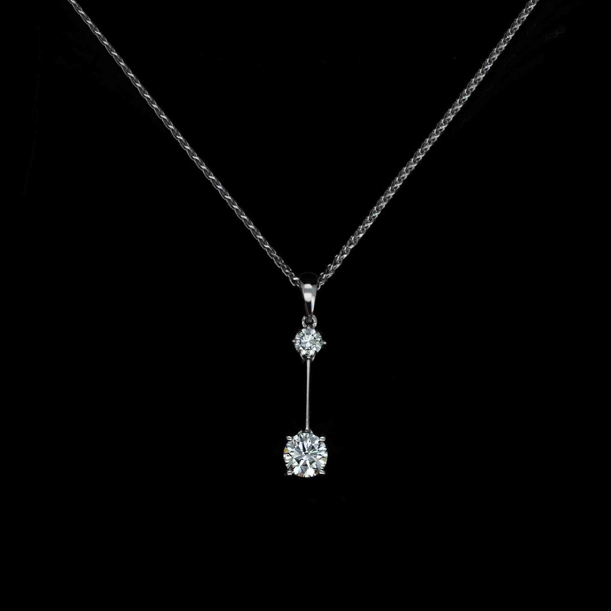 18K White Gold Round Lab Grown Diamond Pendant
