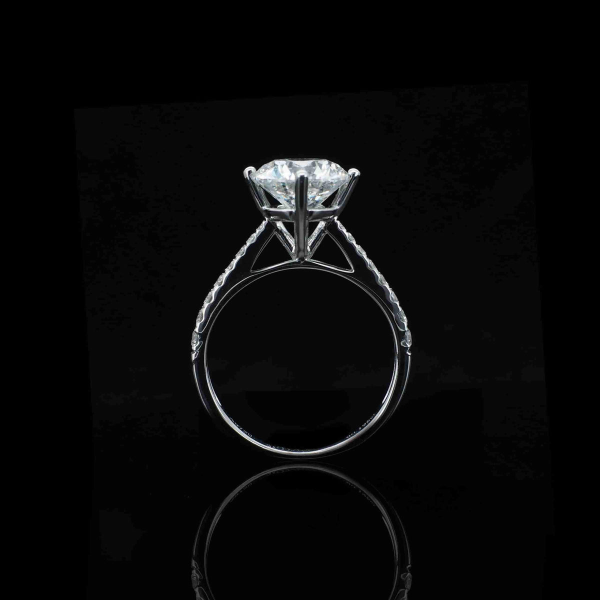 18K/Platinum Four-Prong Invisible Set Diamond Ring Setting