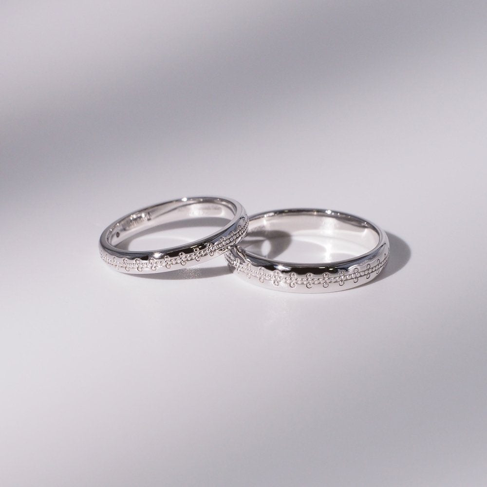 18K/Platinum Beaded Wedding Bands