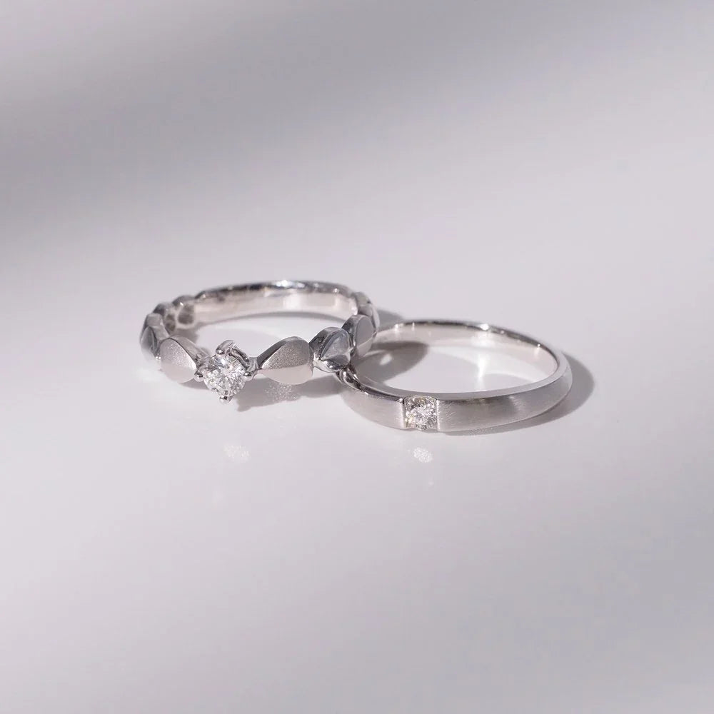 18K Gold/Platinum Matte Finish Heart Diamond Couple Rings