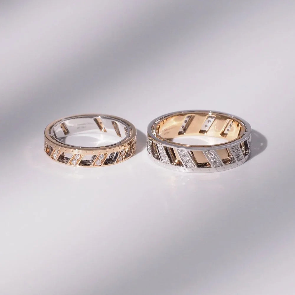 18K Hollow Diamond Wedding Band Set