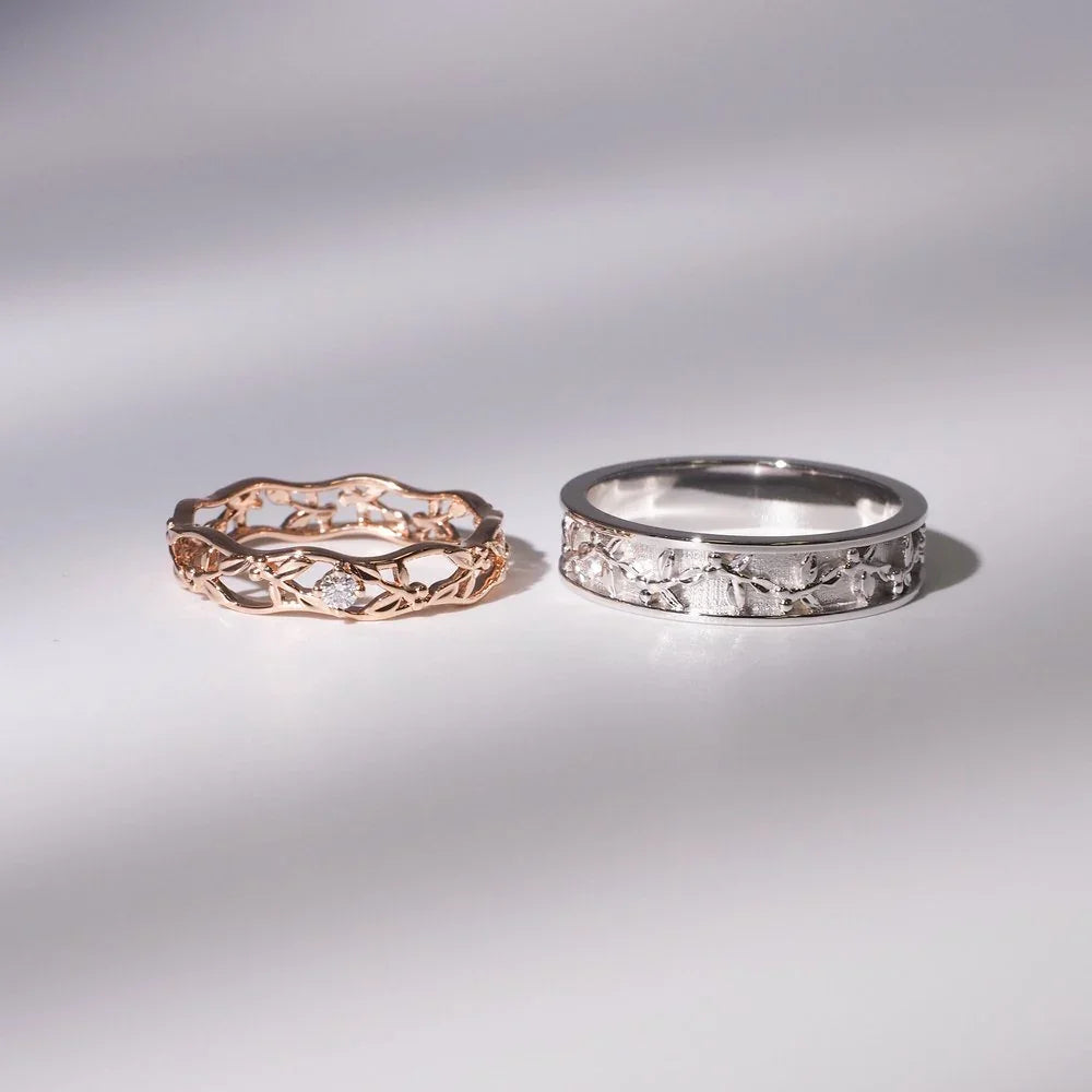 18K Gold Vine Pattern Couple Rings