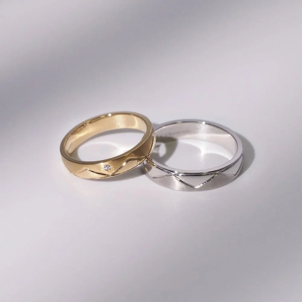 18K Matte Serrated Wedding Rings