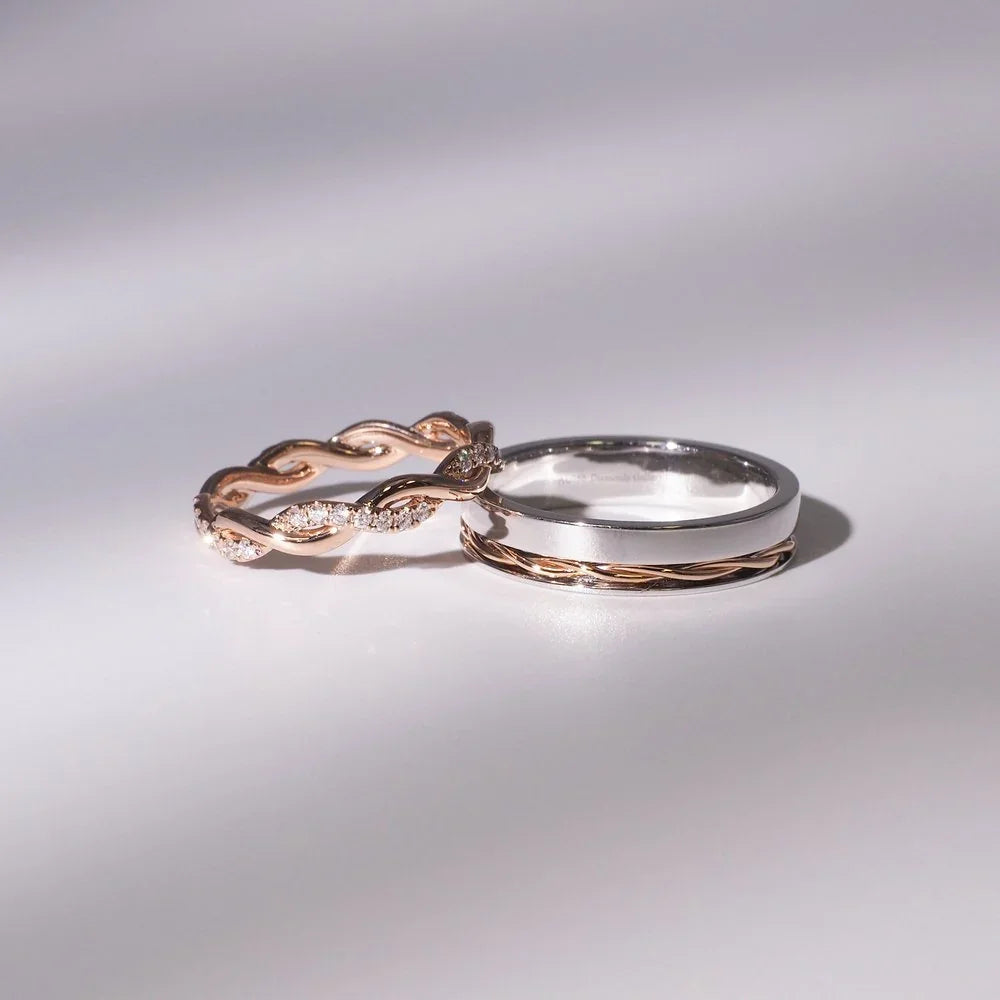 18K Full Circle Twist Cultured Diamond Ring Set