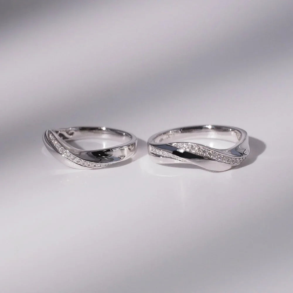 18K Gold/Platinum Streamlined Diamond Couple Rings