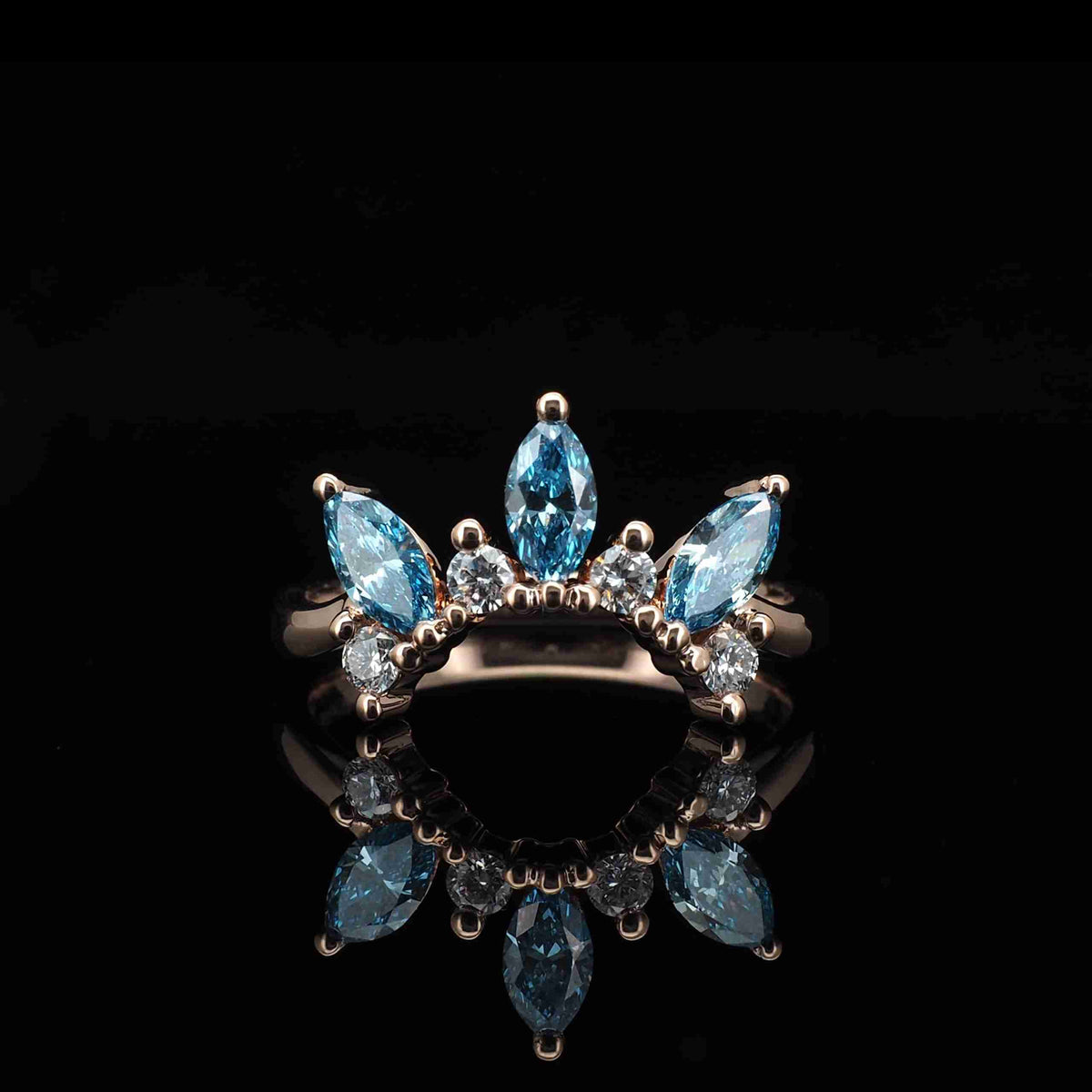 18K Gold Icy Blue Lab Grown Diamond Ring