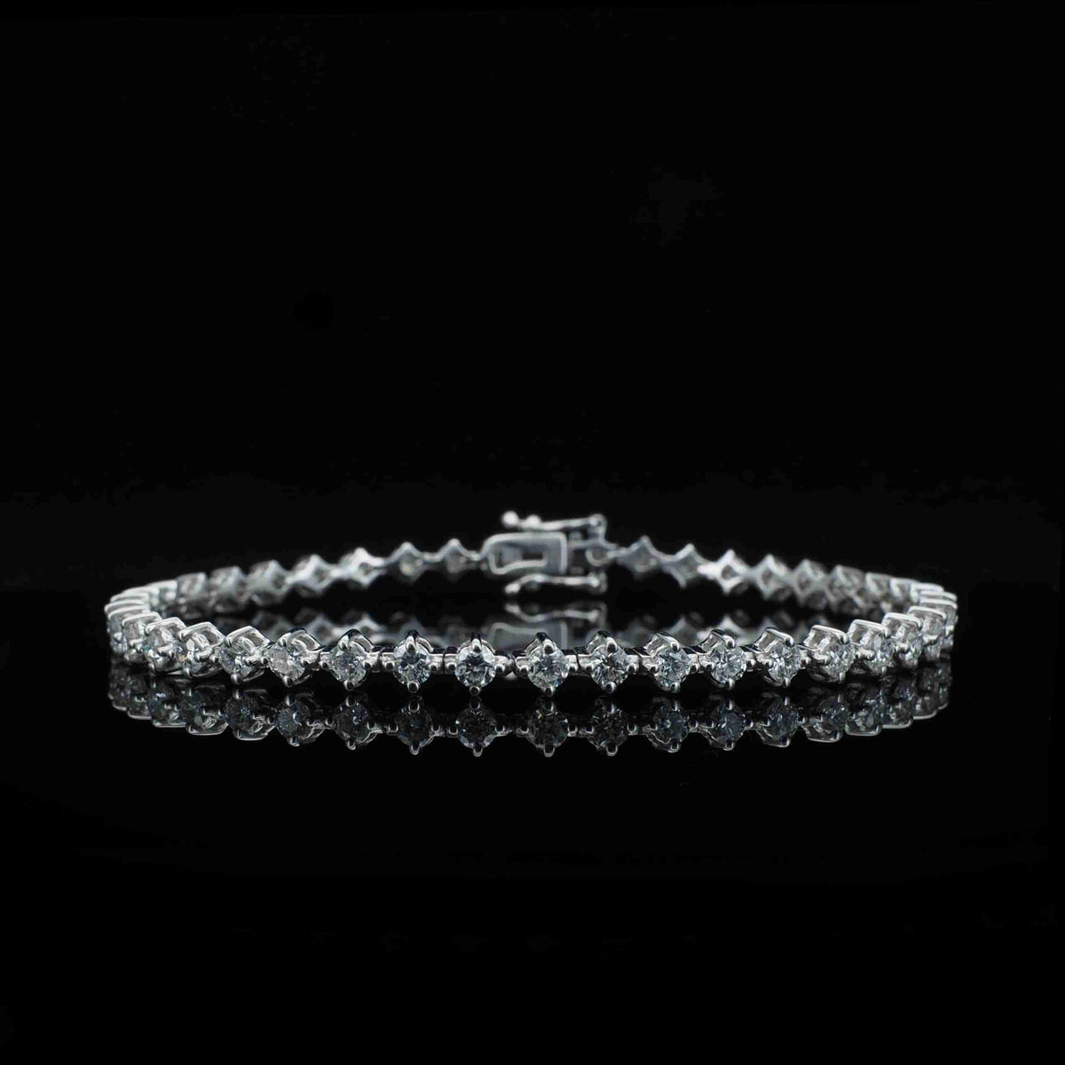 18K White Gold Round Lab Grown Diamond Cross-Set Bracelet