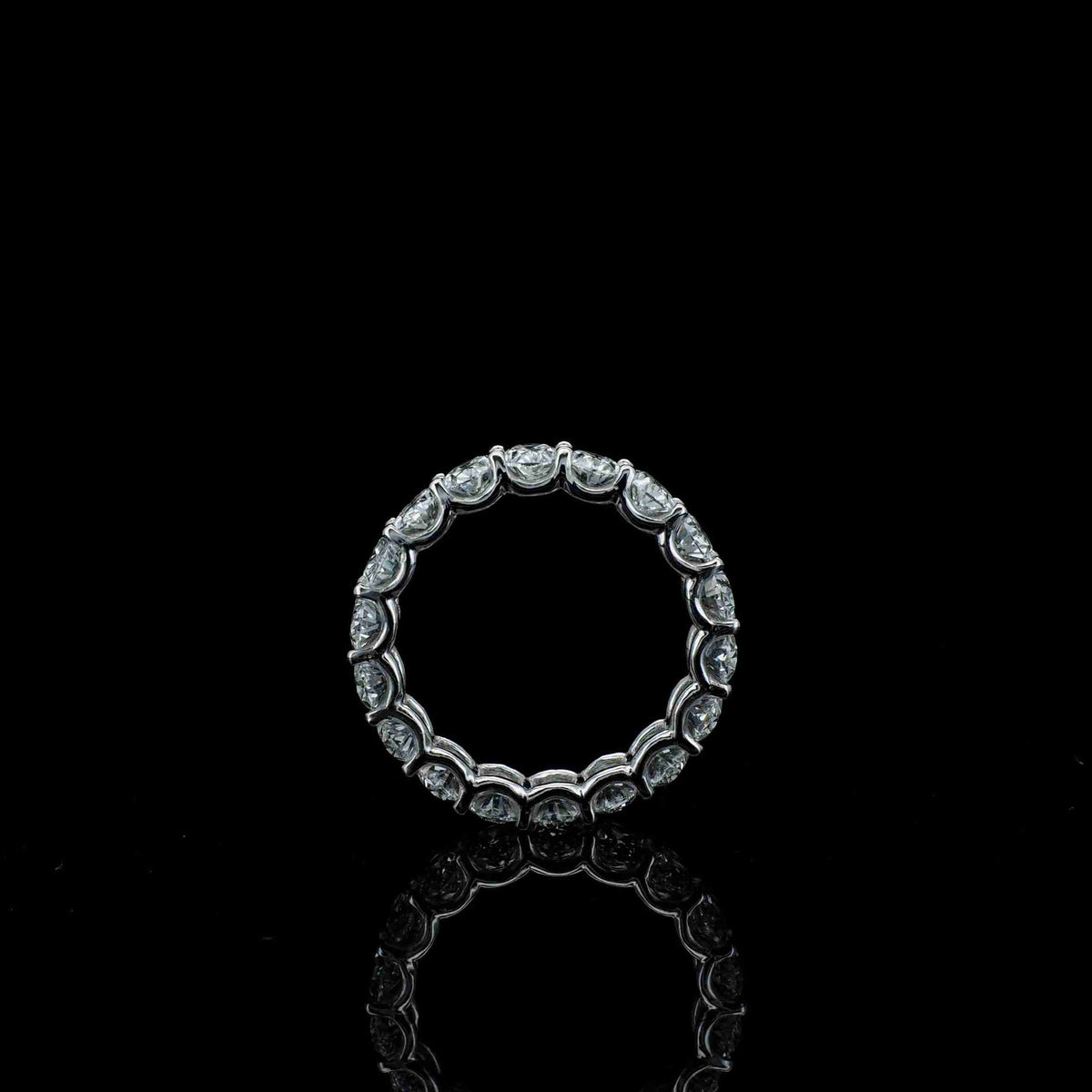18K White Gold Oval Lab Grown Diamond Ring