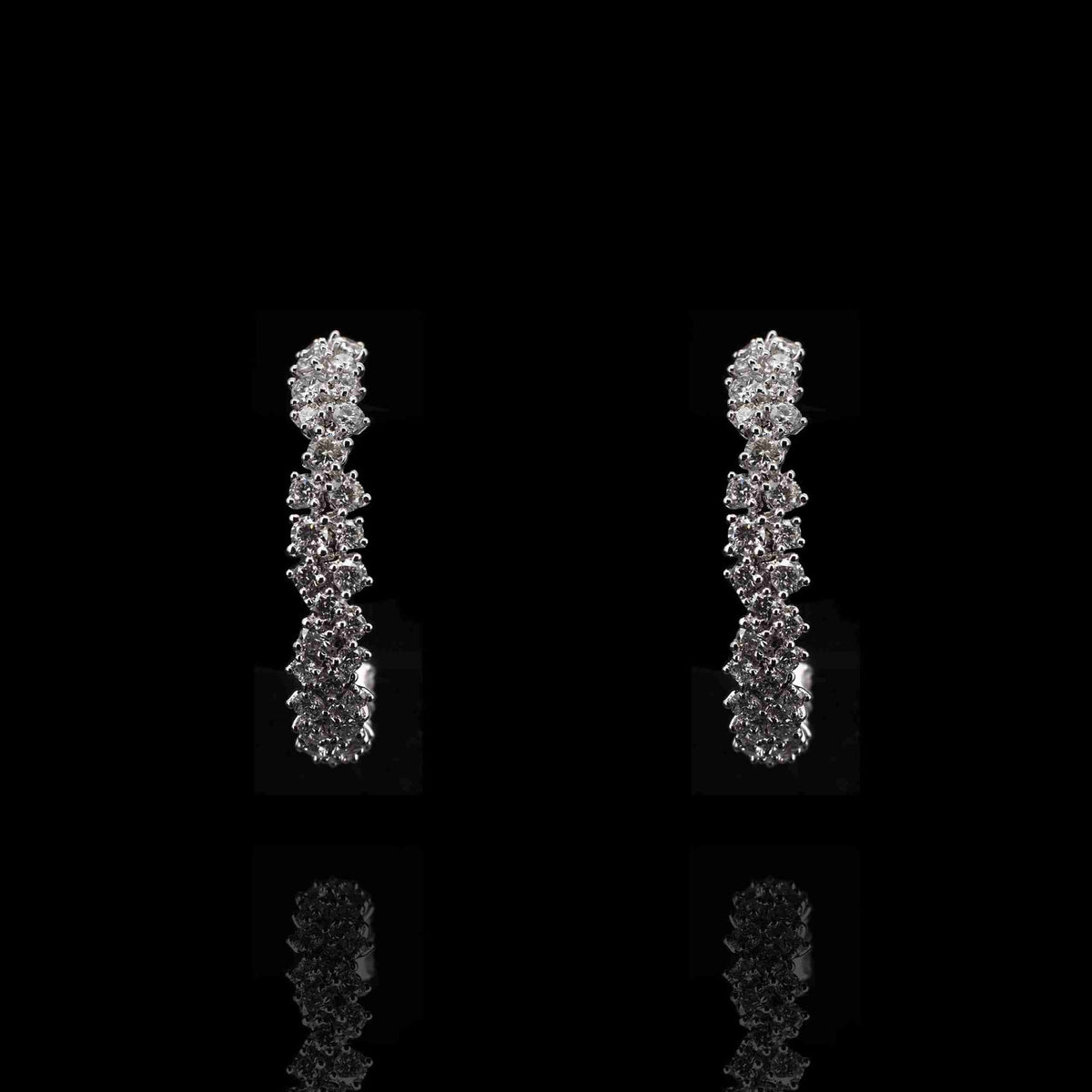 18K White Gold Round Lab Grown Diamond Earrings