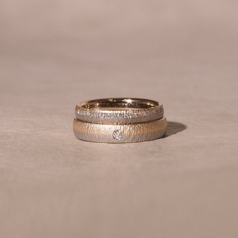 German-made 18K gold handcrafted wedding band set