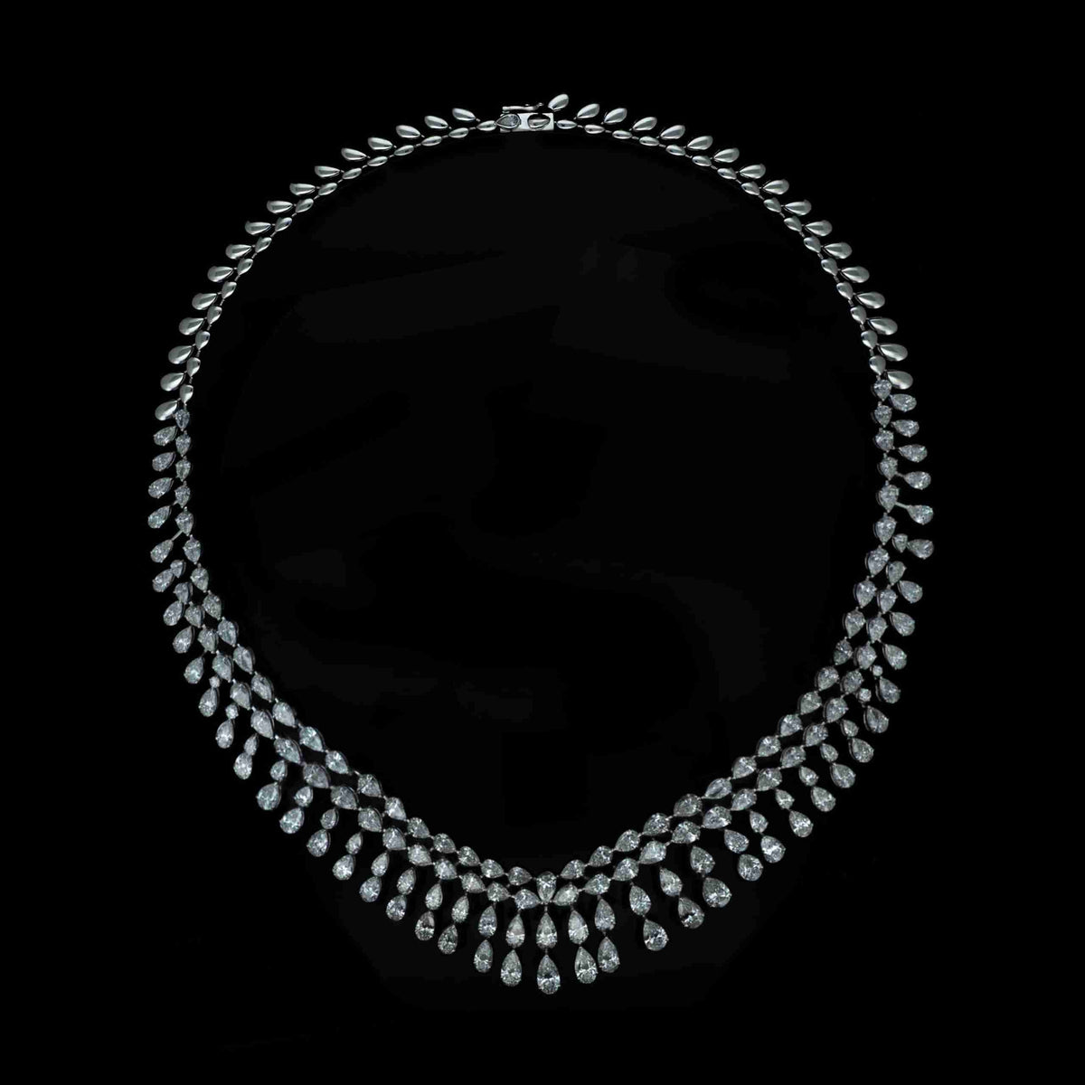 18K White Gold Pear-Shaped Lab Grown Diamond Necklace