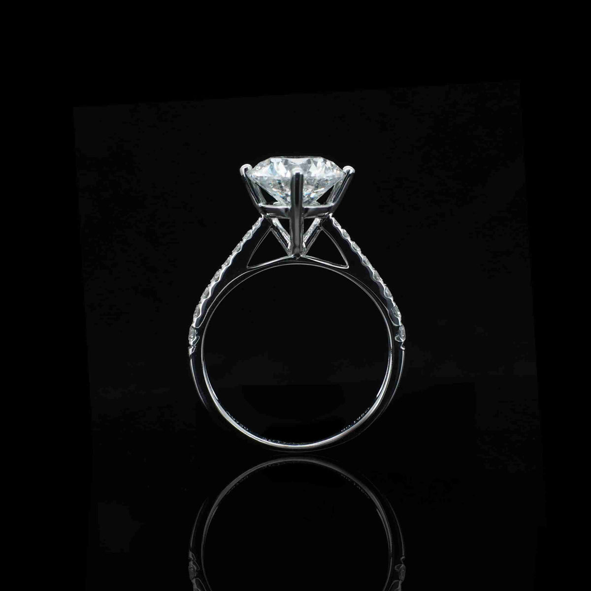 18K/Platinum Four-Prong Invisible Set Diamond Ring Setting