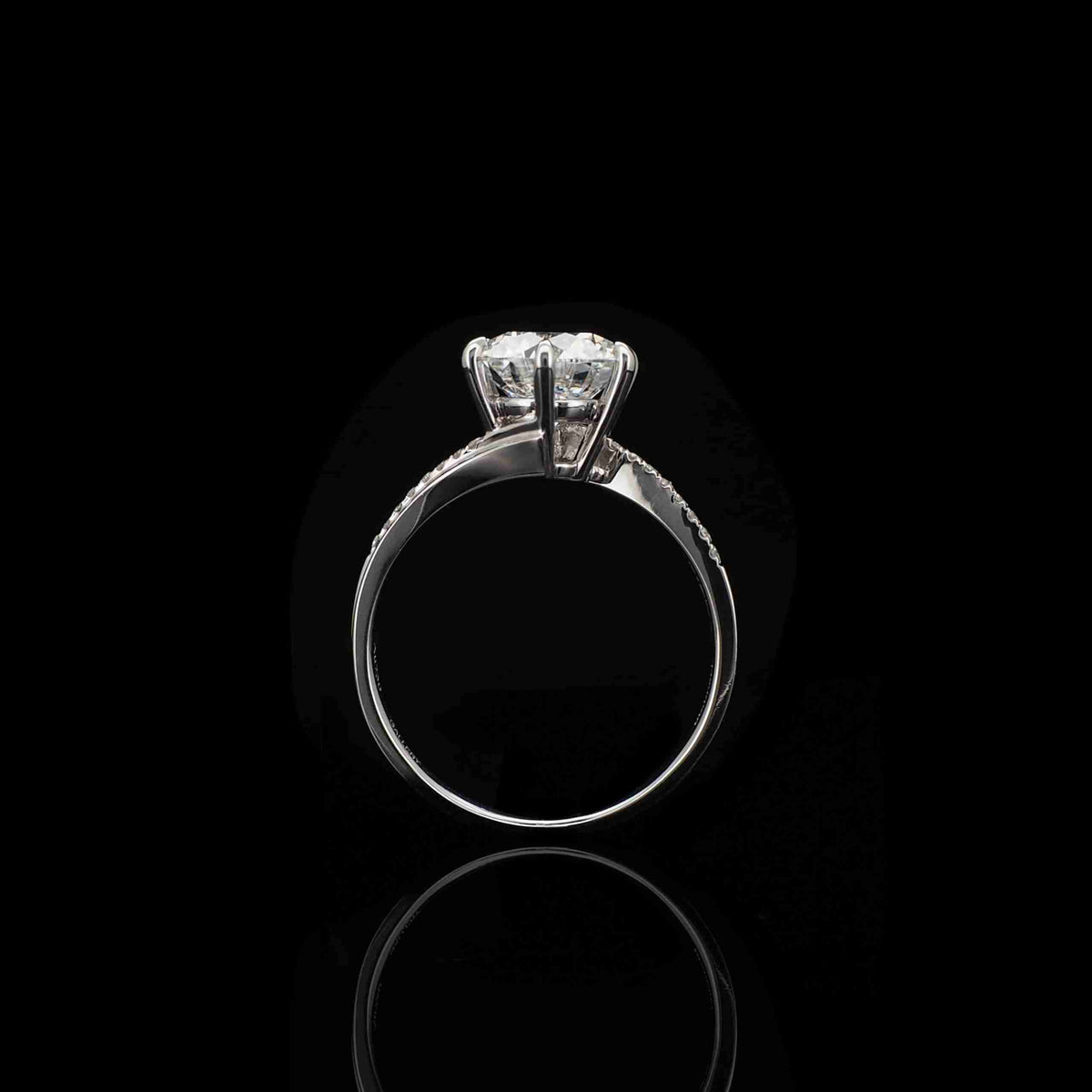 18K/Platinum Half-and-Half Design Ring Setting