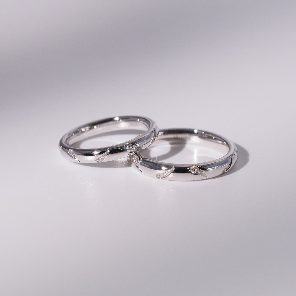 18K/Platinum Straight Wedding Bands
