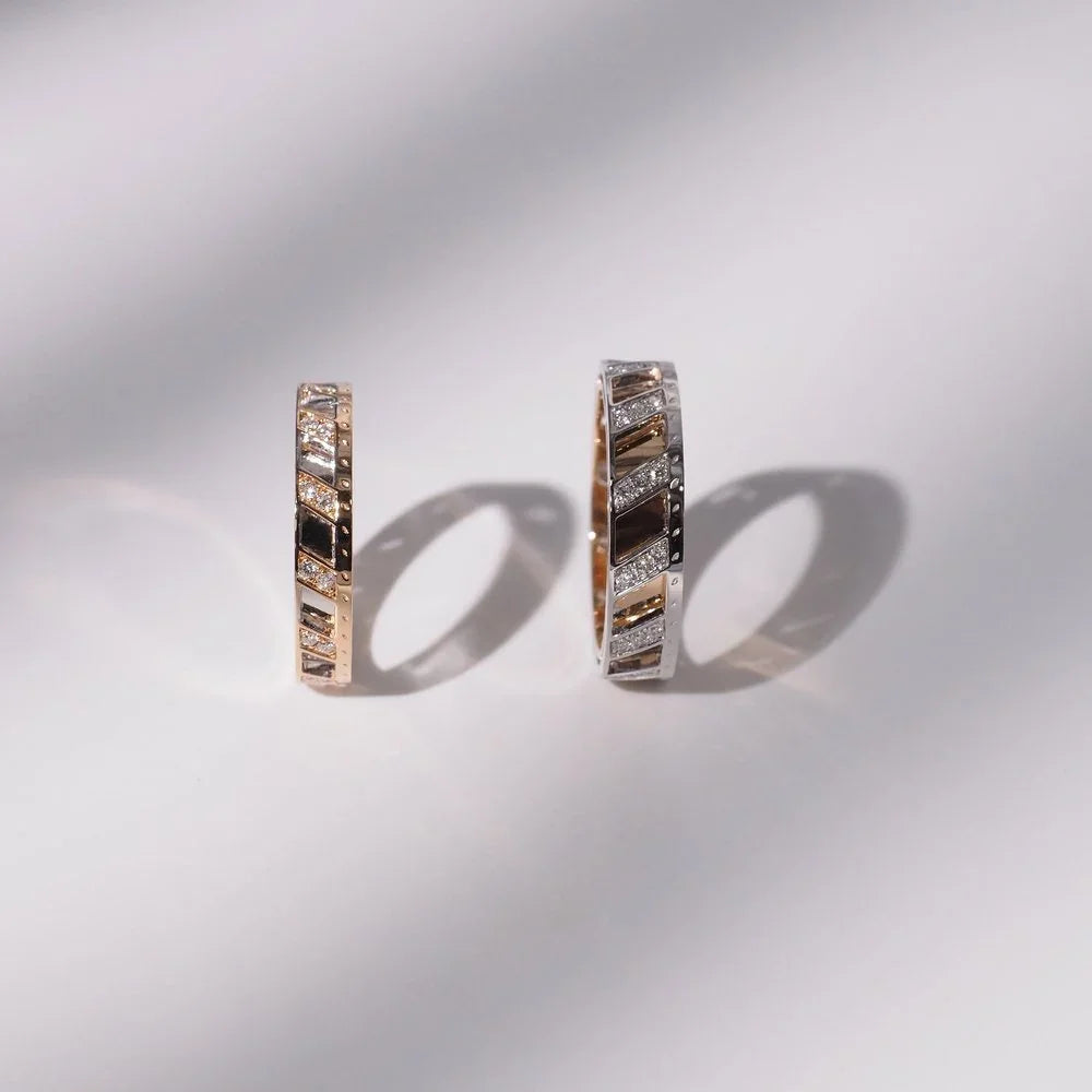 18K Hollow Diamond Wedding Band Set