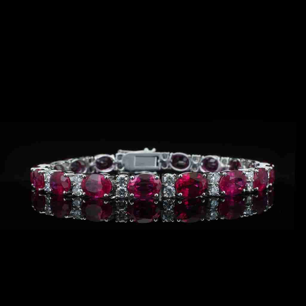 lab grown diamond bracelet