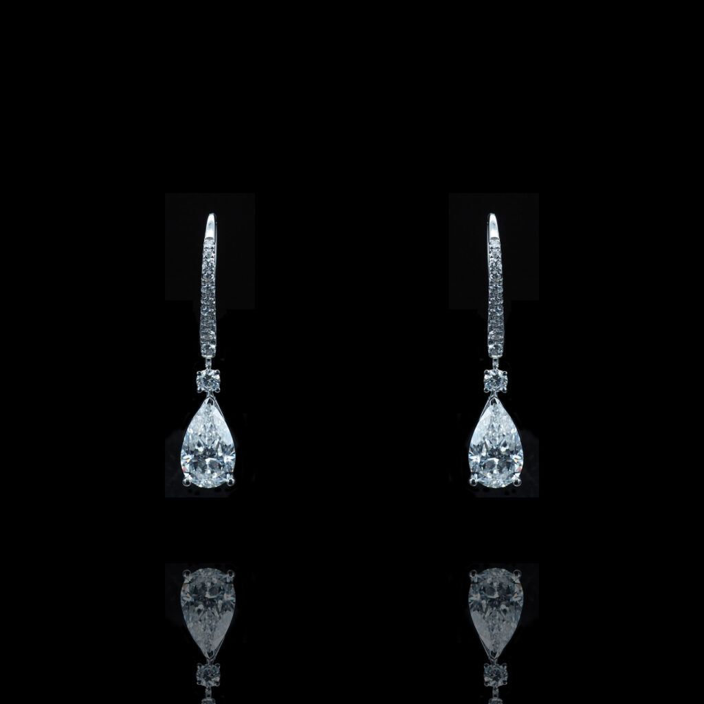 ERC044 Dangling Earrings (Pear) 鑽石耳環