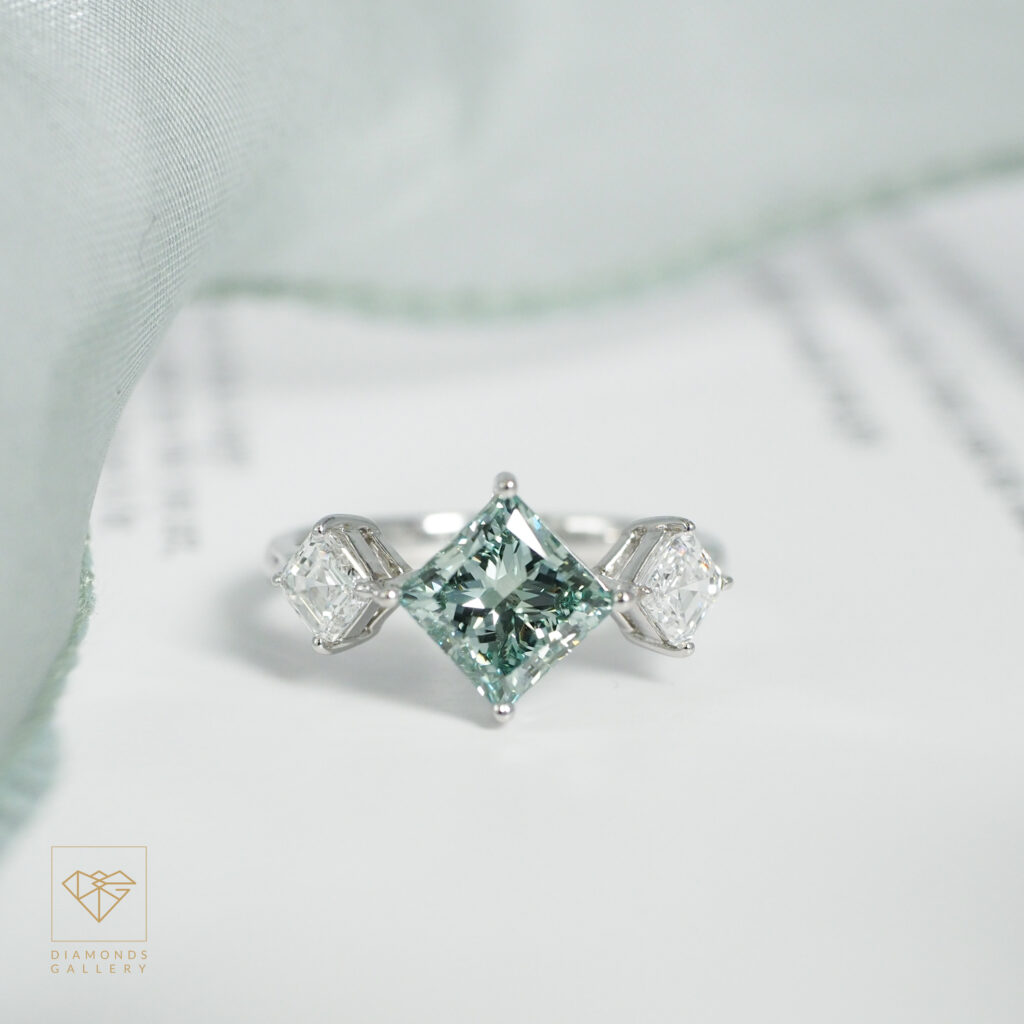 Three Stone 三石戒托